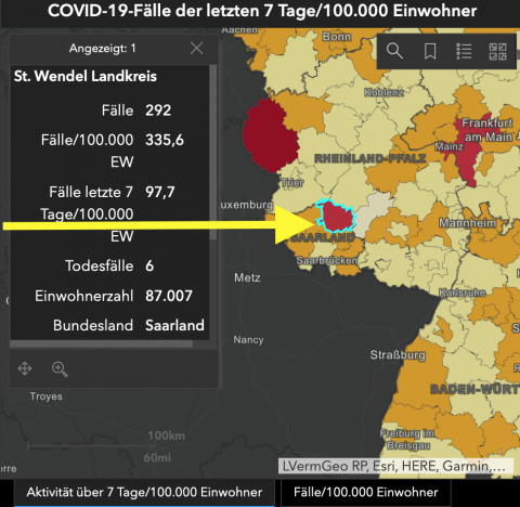 Landkarte von Deutschland: Ein Pfeil  zeigt auf ein Gebiet mit roter Farbe.
